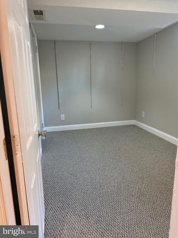 7013 WHITNEY AVE, District Heights, MD 20747