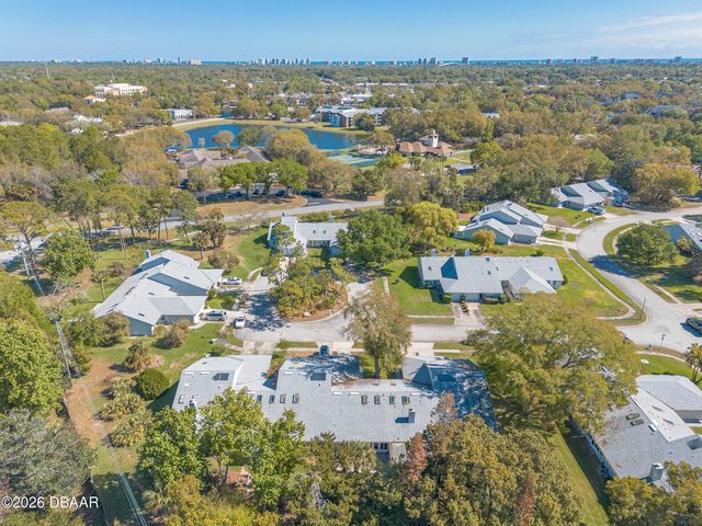 942 Windridge Court, Port Orange, FL 32127