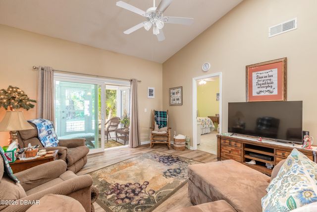 942 Windridge Court, Port Orange, FL 32127