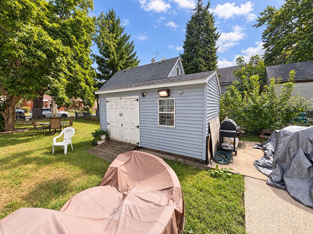 11820 S Harvard Avenue, Chicago, IL 60628 — photo 3
