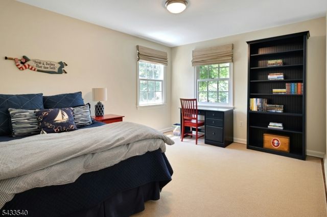 2 Colt Rd, Summit City, NJ 07901