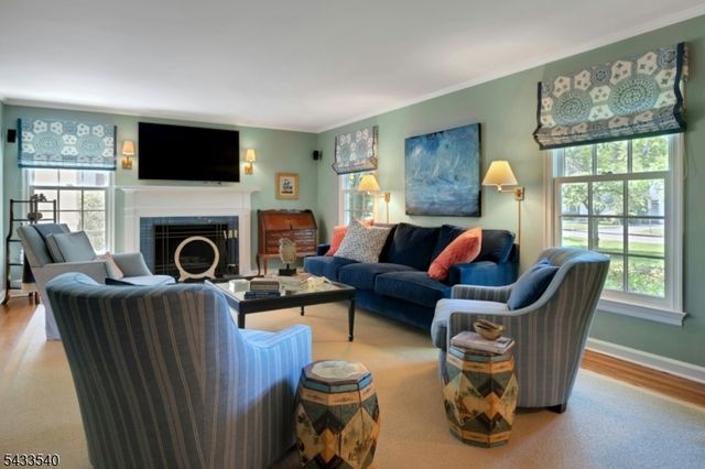 2 Colt Rd, Summit City, NJ 07901