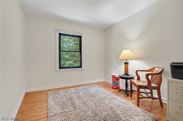 379 Nob Hill Drive, Akron, OH 44303
