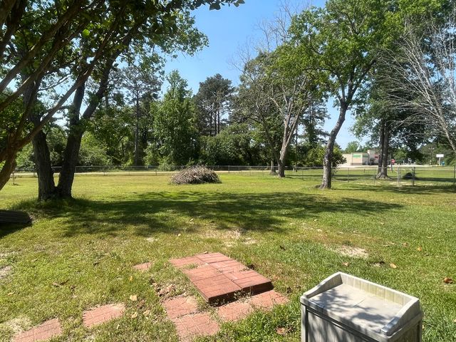 1986 N 3rd St, Merryville, LA 70653