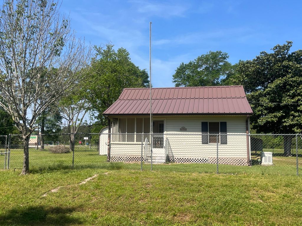 1986 N 3rd St, Merryville, LA 70653