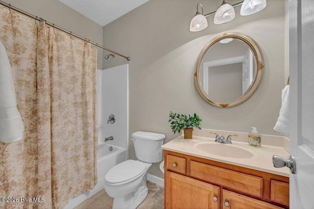 5033 Monck Court, Wilmington, NC 28409