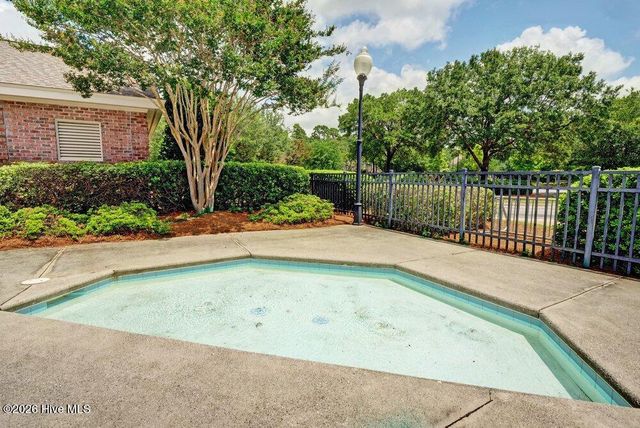 5033 Monck Court, Wilmington, NC 28409