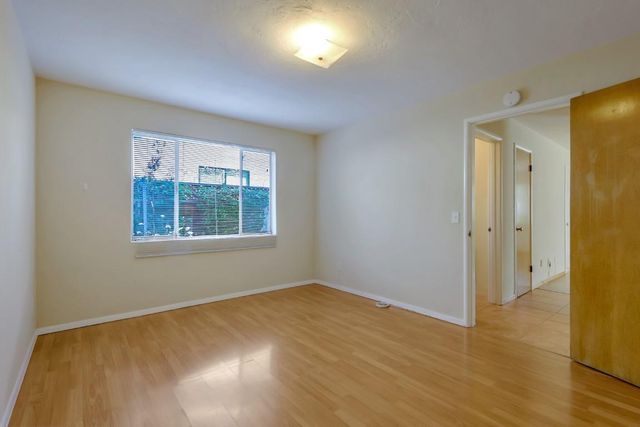 2110 Williams Street, Palo Alto, CA 94306