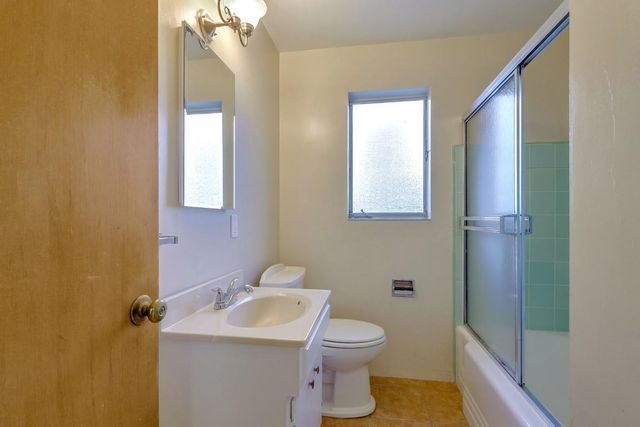 2110 Williams Street, Palo Alto, CA 94306