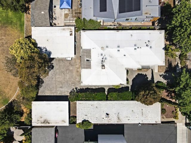2110 Williams Street, Palo Alto, CA 94306