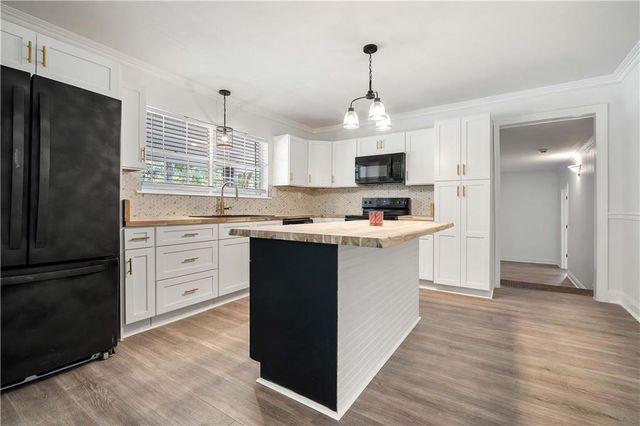 9366 Matlock Road, Irvington, AL 36544