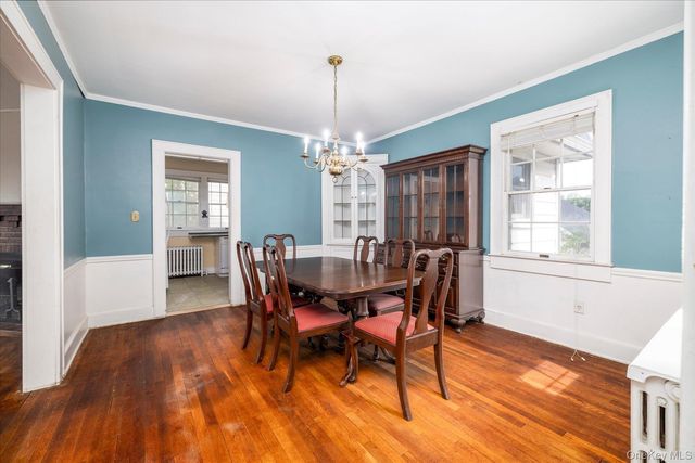 60 Ogston Terrace, Malverne, NY 11565