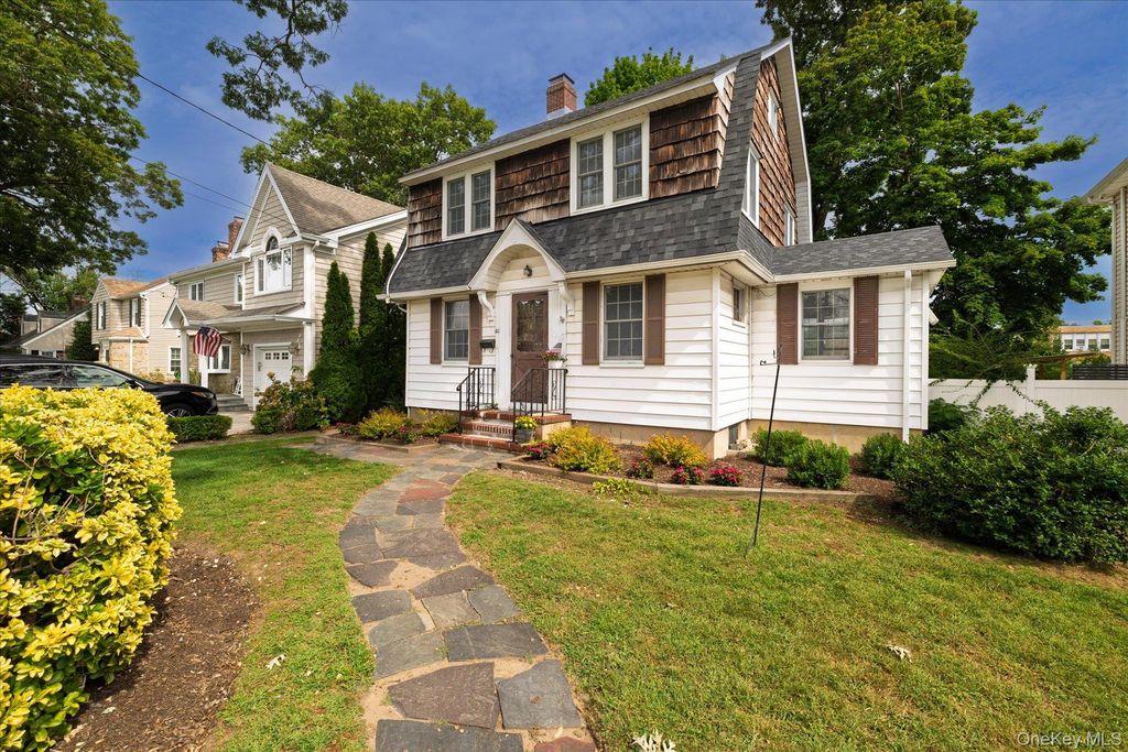 60 Ogston Terrace, Malverne, NY 11565 — photo 5