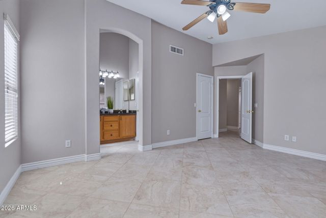 15330 W DOLL Lane, Surprise, AZ 85374