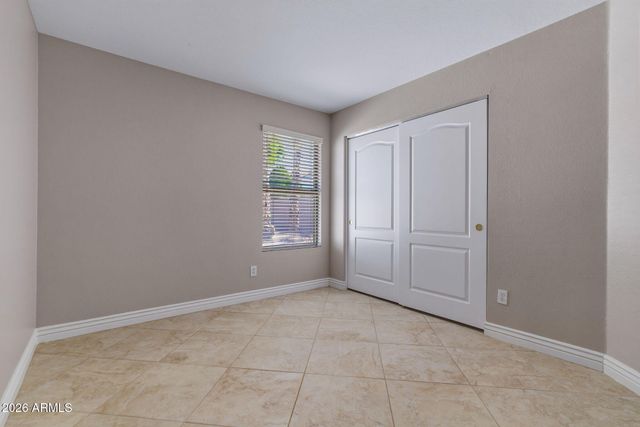 15330 W DOLL Lane, Surprise, AZ 85374