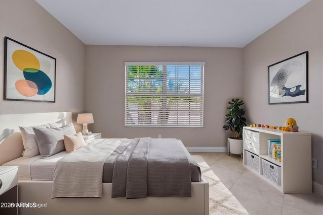 15330 W DOLL Lane, Surprise, AZ 85374