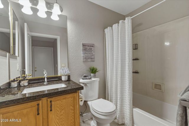 15330 W DOLL Lane, Surprise, AZ 85374