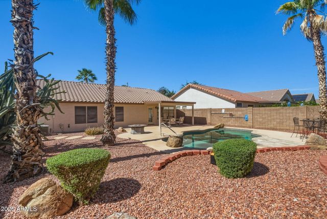 15330 W DOLL Lane, Surprise, AZ 85374