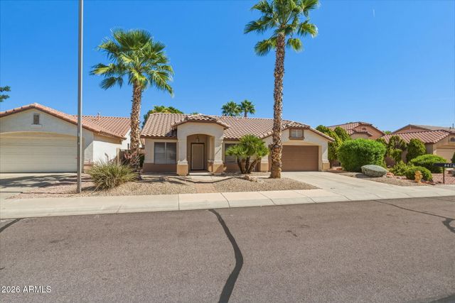 15330 W DOLL Lane, Surprise, AZ 85374