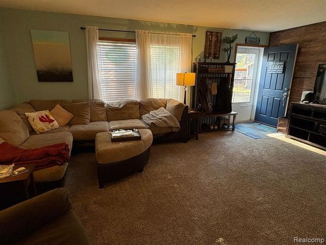 3615 Pinelands Road, Gladwin, MI 48624