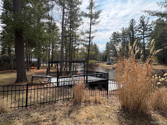 3615 Pinelands Road, Gladwin, MI 48624