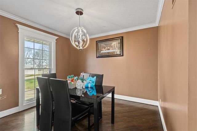 12318 S Locust Circle, Olathe, KS 66062