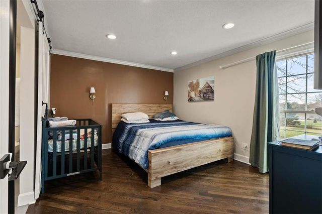 12318 S Locust Circle, Olathe, KS 66062