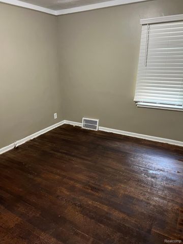 7627 PATTON Street, Detroit, MI 48228