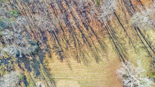 130 Clearwater Cove Drive, Madisonville, TN 37354