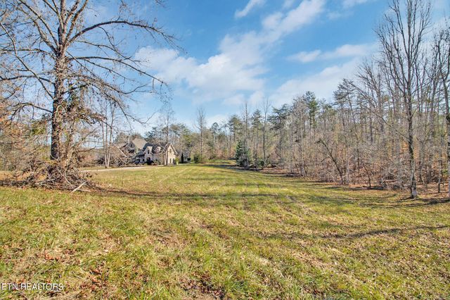 130 Clearwater Cove Drive, Madisonville, TN 37354