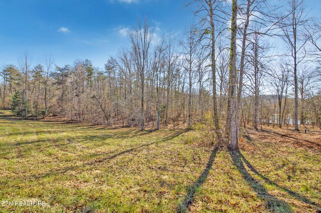 130 Clearwater Cove Drive, Madisonville, TN 37354