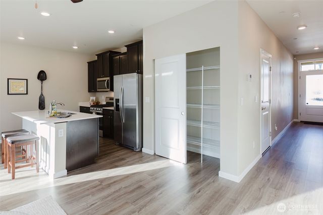 4517 Bay Vista Boulevard, Bremerton, WA 98312