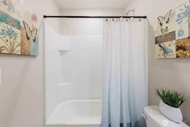 4517 Bay Vista Boulevard, Bremerton, WA 98312