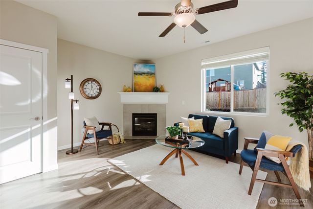 4517 Bay Vista Boulevard, Bremerton, WA 98312