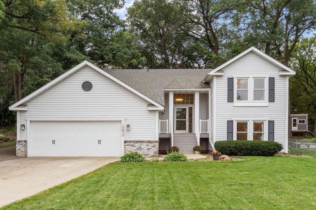 10470 169th Street W, Lakeville, MN 55044