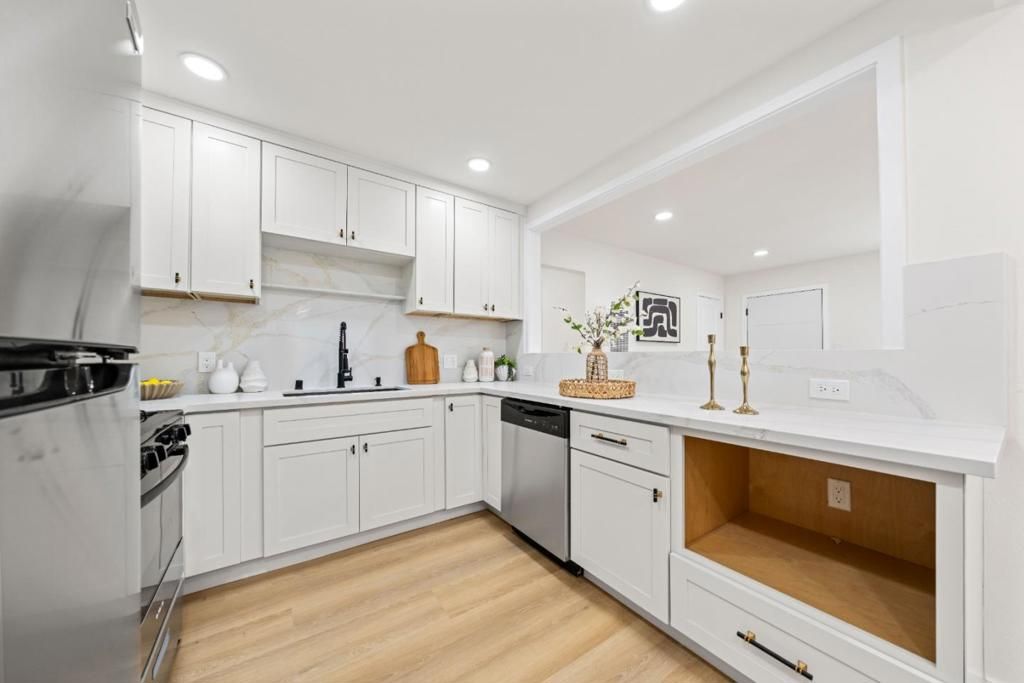 Image 31 of property listing at E San Antonio, San Jose, CA 95116