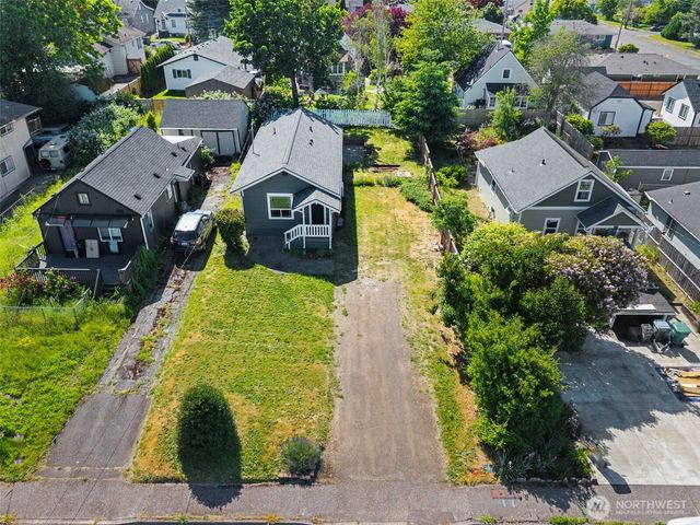 1207 High Avenue, Bremerton, WA 98337
