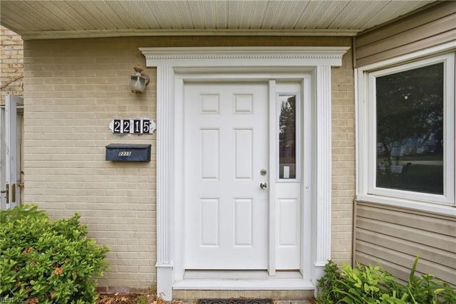 2215 Cannon DR, Virginia Beach, VA 23454