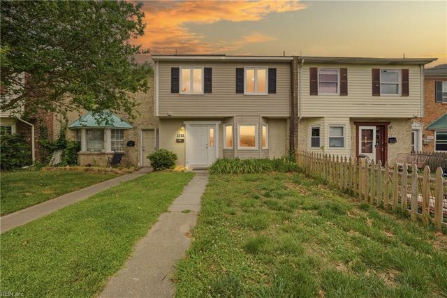 2215 Cannon DR, Virginia Beach, VA 23454