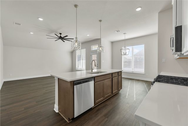 5953 Eldora Drive, College Station, TX 77845