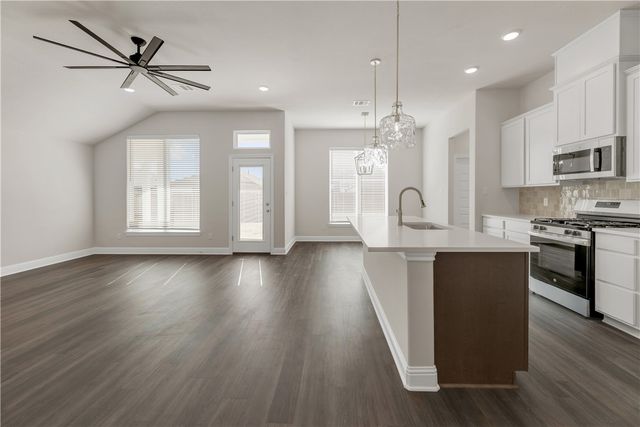 5953 Eldora Drive, College Station, TX 77845