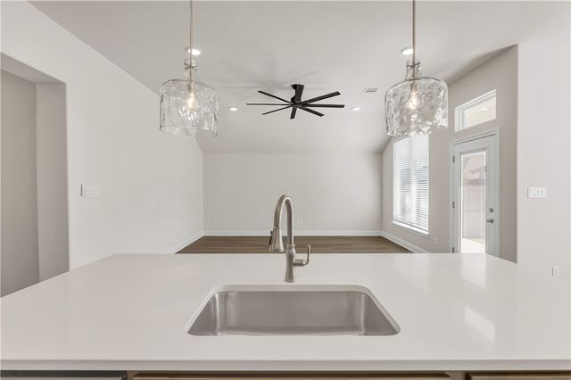 5953 Eldora Drive, College Station, TX 77845