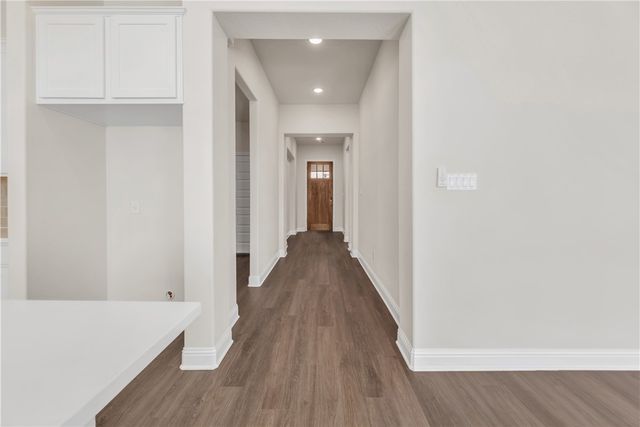 5953 Eldora Drive, College Station, TX 77845