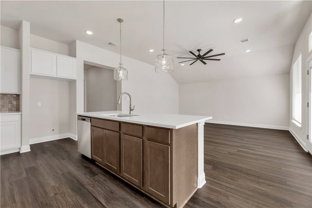 5953 Eldora Drive, College Station, TX 77845