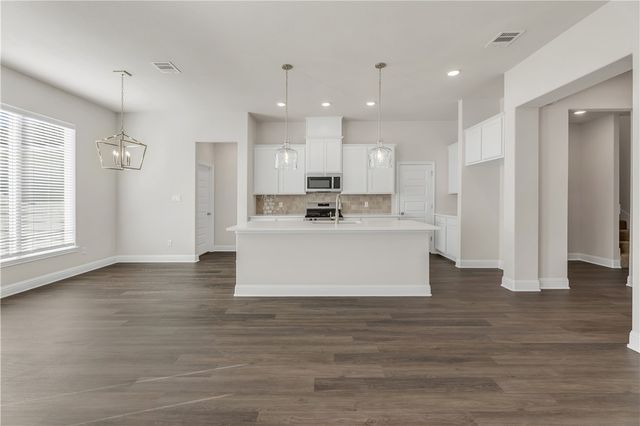 5953 Eldora Drive, College Station, TX 77845