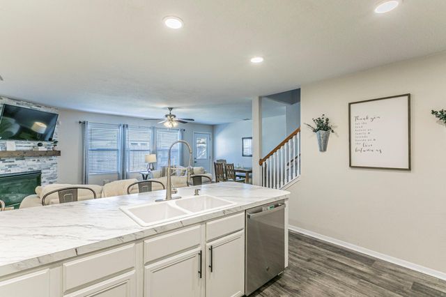 16731 Foursquare Drive, Conroe, TX 77385