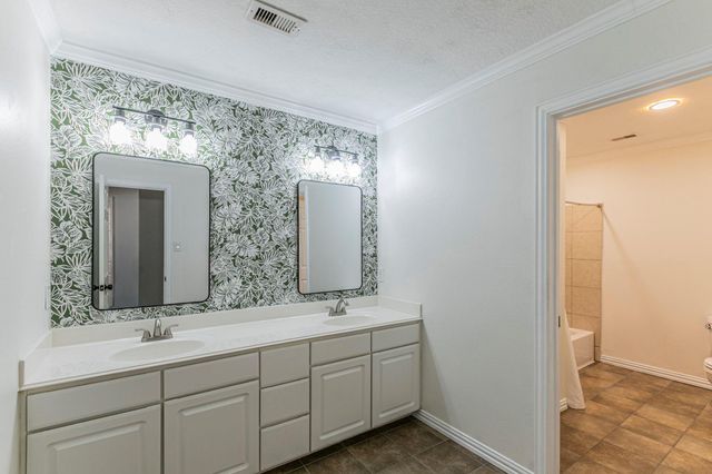 16731 Foursquare Drive, Conroe, TX 77385