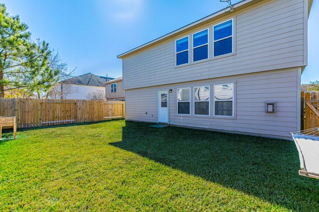 16731 Foursquare Drive, Conroe, TX 77385