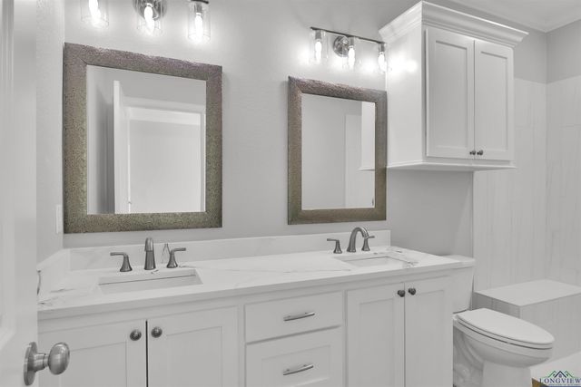 614 N Commerce, Overton, TX 75684