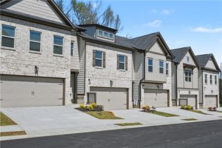 4301 Fern River Bend 20, Norcross, GA 30093